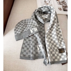 Louis Vuitton Caps Scarfs